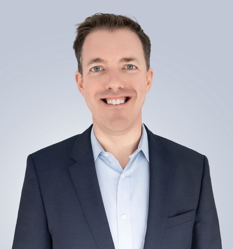 thomas mcevoy headshot